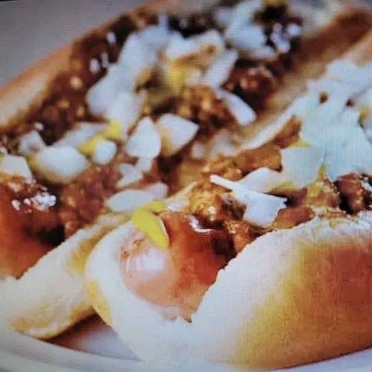 Detroit Chili Style Dog.