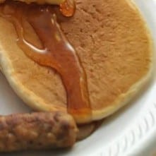 K2. One pancake and one sausage link.